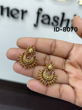 Load image into Gallery viewer, Nakshi Ear Tops/Studs
