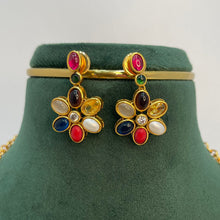 Load image into Gallery viewer, Necklace Set
