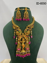 Load image into Gallery viewer, Krishna Necklace Set

