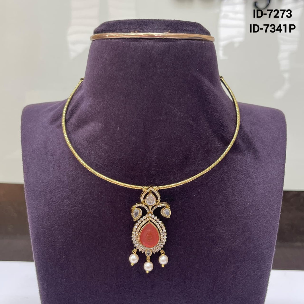 Hasli with Victorian pendant