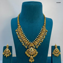 Load image into Gallery viewer, Nakshi Mini Haram
