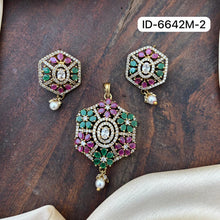 Load image into Gallery viewer, Victorian Pendent Set
