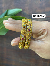 Load image into Gallery viewer, Nakshi Bangles
