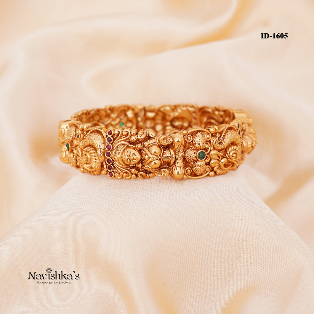 Antique Kada Bangle
