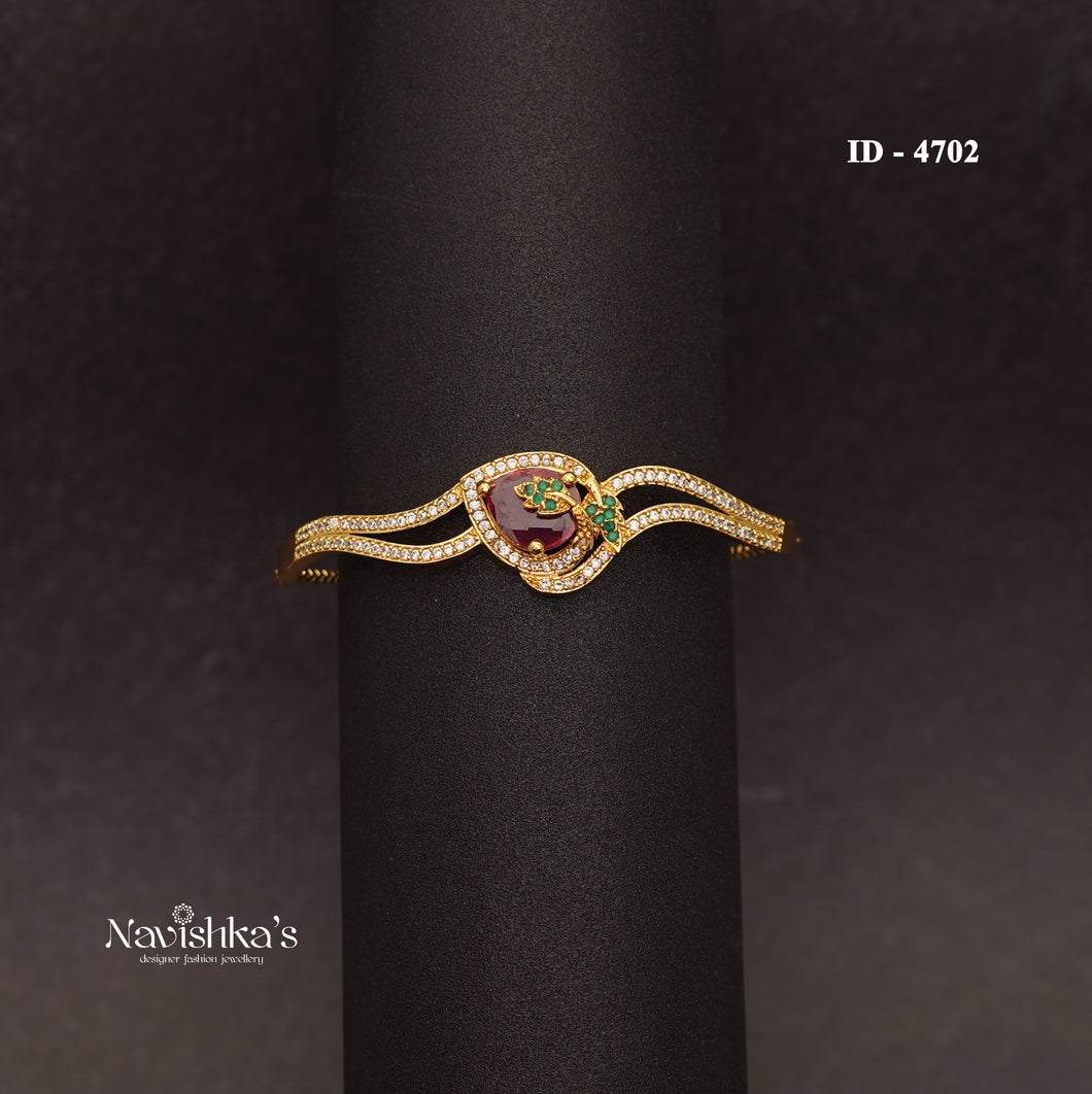 Zircon Bracelet